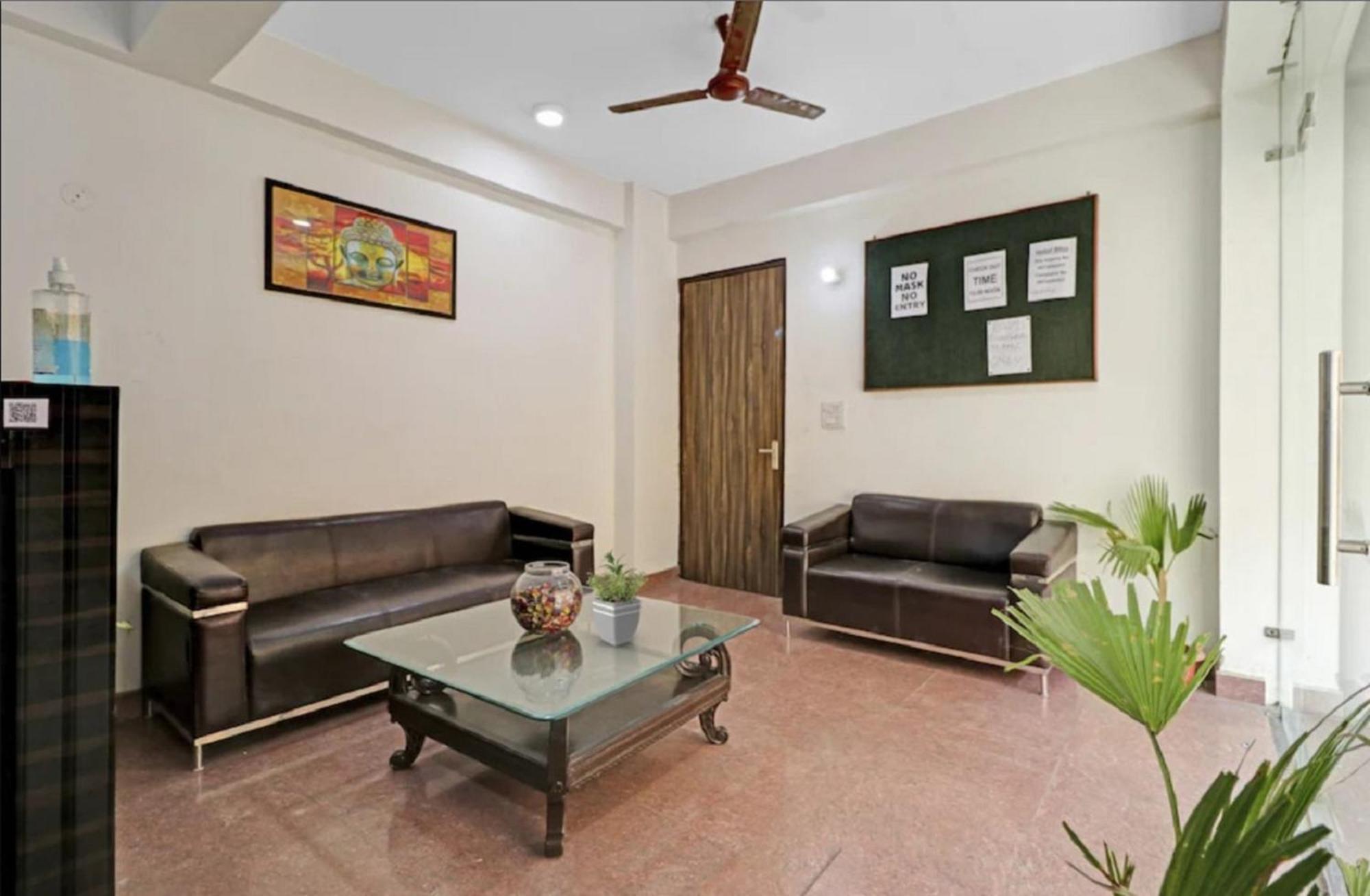Hotel Villa View Noida Esterno foto
